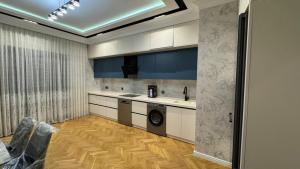 Бакы, новостройка 2 комната, арендовать, 95 м²  , Хәтаи рајону, Ағ шәһәр