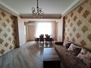 Бакы, новостройка 2 комната, продажа, 70 м²  , Низами рајону, 8-ҹи километр