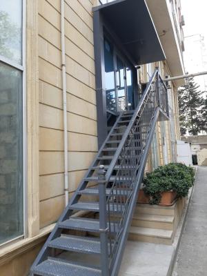 Бакы, офис 2 комната, арендовать, 68 м²  , Јасамал рајону, Јасамал гәс.