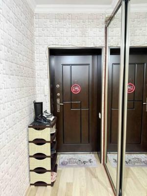 Бакы, старое здание 5 комната, продажа, 125 м²  , Бинәгәди рајону, 8-ҹи микрорајон