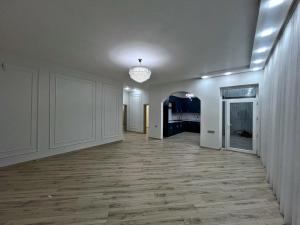 Бакы, садовый домик 4 комната, продажа, 140 м² , 2.5 сот , Хәзәр рајону, Бузовна