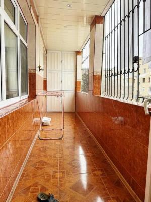 Бакы, старое здание 4 комната, продажа, 110 м²  , Бинәгәди рајону, 8-ҹи микрорајон