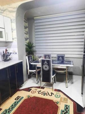 Бакы, старое здание 4 комната, продажа, 125 м²  , Бинәгәди рајону, 8-ҹи микрорајон