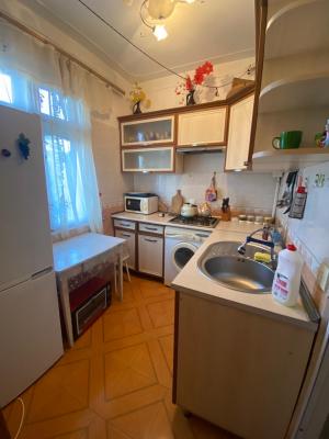 Бакы, старое здание 2 комната, арендовать, 50 м²  , Нәсими рајону, 5-ҹи микрорајон