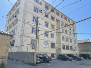Хырдалан, старое здание 2 комната, арендовать, 70 м²  
