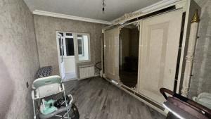 Бакы, старое здание 5 комната, продажа, 120 м²  , Сураханы рајону, Јени Ҝүнәшли гәс.