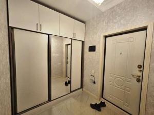 Бакы, новостройка 2 комната, продажа, 74 м²  , Низами рајону, 8-ҹи километр