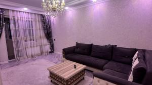 Бакы, старое здание 5 комната, продажа, 120 м²  , Сураханы рајону, Јени Ҝүнәшли гәс.