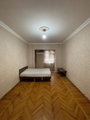 Бакы, старое здание 2 комната, продажа, 80 м²  , Бинәгәди рајону, 8-ҹи микрорајон