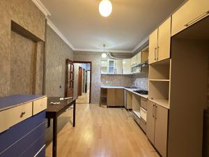 Бакы, старое здание 2 комната, продажа, 60 м²  , Сабунчу рајону, Бакыханов гәс.