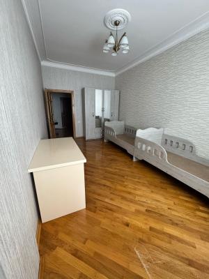 Бакы, новостройка 3 комната, продажа, 110 м²  , Јасамал рајону, Јасамал гәс.