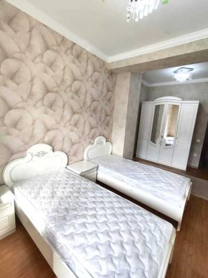 Бакы, новостройка 4 комната, арендовать, 125 м²  , Јасамал рајону, Јасамал гәс.