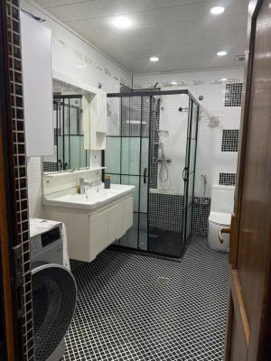 Бакы, новостройка 2 комната, арендовать, 90 м²  , Јасамал рајону, Јени Јасамал гәс.