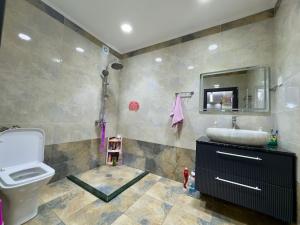 Бакы, новостройка 3 комната, продажа, 95 м²  , Низами рајону, 8-ҹи километр