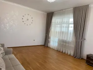 Бакы, новостройка 3 комната, арендовать, 130 м²  , Јасамал рајону