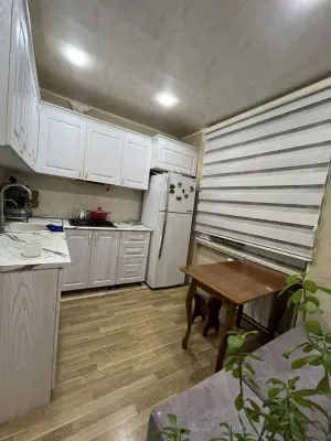 Бакы, старое здание 2 комната, продажа, 51 м²  , Јасамал рајону, Јасамал гәс.