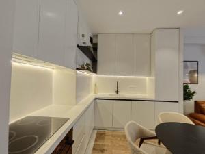 Бакы, новостройка 2 комната, арендовать, 65 м²  , Сәбаил рајону