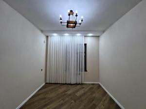 Бакы, садовый домик 5 комната, продажа, 210 м² , 2.5 сот , Хәзәр рајону, Бузовна