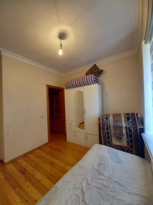 Бакы, старое здание 3 комната, продажа, 55 м²  , Бинәгәди рајону, Биләҹәри гәс.