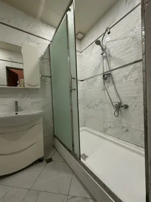 Бакы, старое здание 3 комната, продажа, 85 м²  , Сабунчу рајону, Бакыханов гәс.