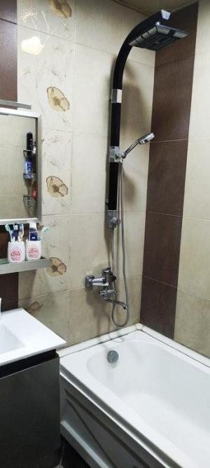 Бакы, старое здание 3 комната, продажа, 90 м²  , Бинәгәди рајону, 8-ҹи микрорајон