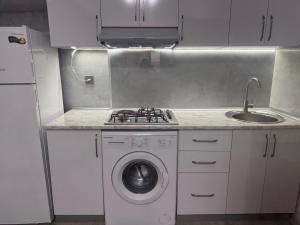 Хырдалан, новостройка 2 комната, арендовать, 49 м²  