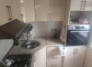 Бакы, старое здание 2 комната, арендовать, 50 м²  , Нәсими рајону, 5-ҹи микрорајон