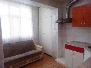 Бакы, старое здание 1 комната, продажа, 47 м²  , Бинәгәди рајону, 8-ҹи микрорајон