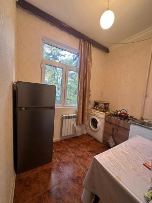 Бакы, старое здание 1 комната, арендовать, 45 м²  , Нәсими рајону, 3-ҹү микрорајон