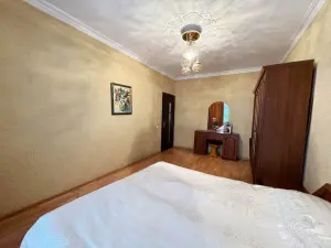 Бакы, старое здание 3 комната, продажа, 110 м²  , Бинәгәди рајону, 8-ҹи микрорајон