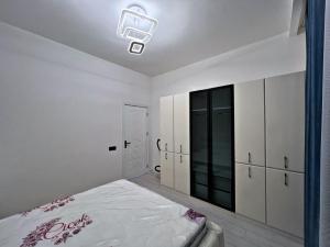 Бакы, садовый домик 4 комната, продажа, 160 м² , 4 сот , Хәзәр рајону, Шүвәлан