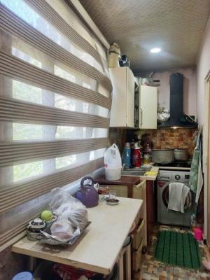 Бакы, старое здание 3 комната, продажа, 60 м²  , Бинәгәди рајону, 8-ҹи микрорајон