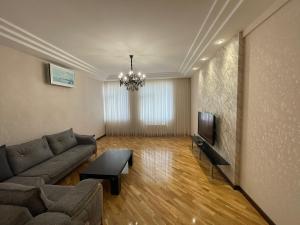 Бакы, новостройка 2 комната, арендовать, 110 м²  , Нәсими рајону