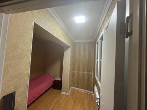 Бакы, старое здание 3 комната, арендовать, 80 м²  , Бинәгәди рајону, 7-ҹи микрорајон