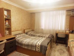 Бакы, старое здание 4 комната, продажа, 110 м²  , Бинәгәди рајону, 7-ҹи микрорајон