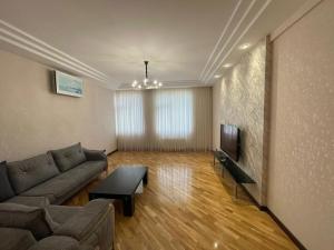 Бакы, новостройка 2 комната, арендовать, 110 м²  , Нәсими рајону