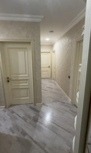 Бакы, старое здание 5 комната, продажа, 120 м²  , Сураханы рајону, Јени Ҝүнәшли гәс.