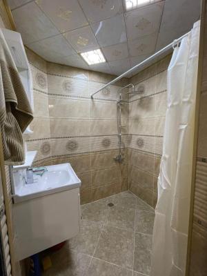 Бакы, старое здание 2 комната, арендовать, 60 м²  , Нәриманов рајону, Бөјүкшор гәс.