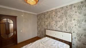 Бакы, старое здание 3 комната, продажа, 110 м²  , Низами рајону, 8-ҹи километр