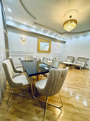 Бакы, новостройка 4 комната, арендовать, 156 м²  , Јасамал рајону