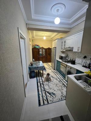 Сумгајыт, старое здание 3 комната, продажа, 98 м²  , Сумгајыт шәһ.