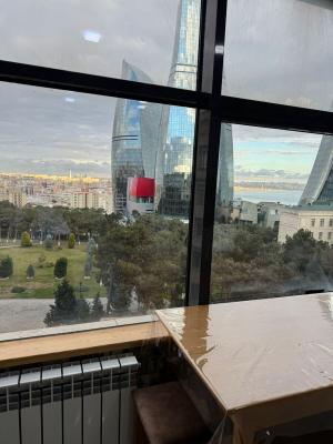 Бакы, старое здание 3 комната, продажа, 76 м²  , Сәбаил рајону