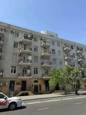 Бакы, старое здание 2 комната, арендовать, 65 м²  , Нәсими рајону