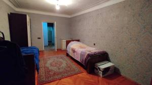 Бакы, старое здание 3 комната, арендовать, 70 м²  , Јасамал рајону