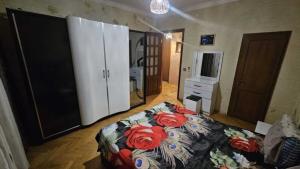 Бакы, старое здание 2 комната, продажа, 65 м²  , Јасамал рајону, Јасамал гәс.