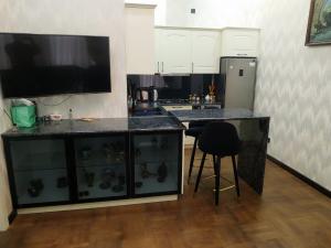 Бакы, старое здание 2 комната, арендовать, 65 м²  , Сәбаил рајону