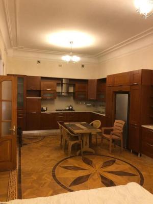 Бакы, садовый домик 7 комната, продажа, 300 м² , 15 сот , Јасамал рајону