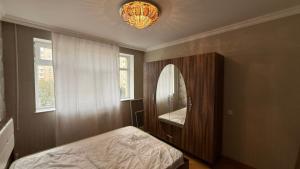 Бакы, старое здание 3 комната, продажа, 110 м²  , Низами рајону, 8-ҹи километр