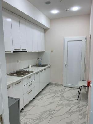 Бакы, офис 5 комната, арендовать, 107 м²  , Нәсими рајону