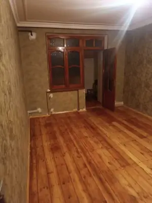 Хырдалан, старое здание 2 комната, продажа, 60 м²  